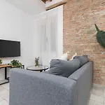 Suite Homes Sweet Alamos III